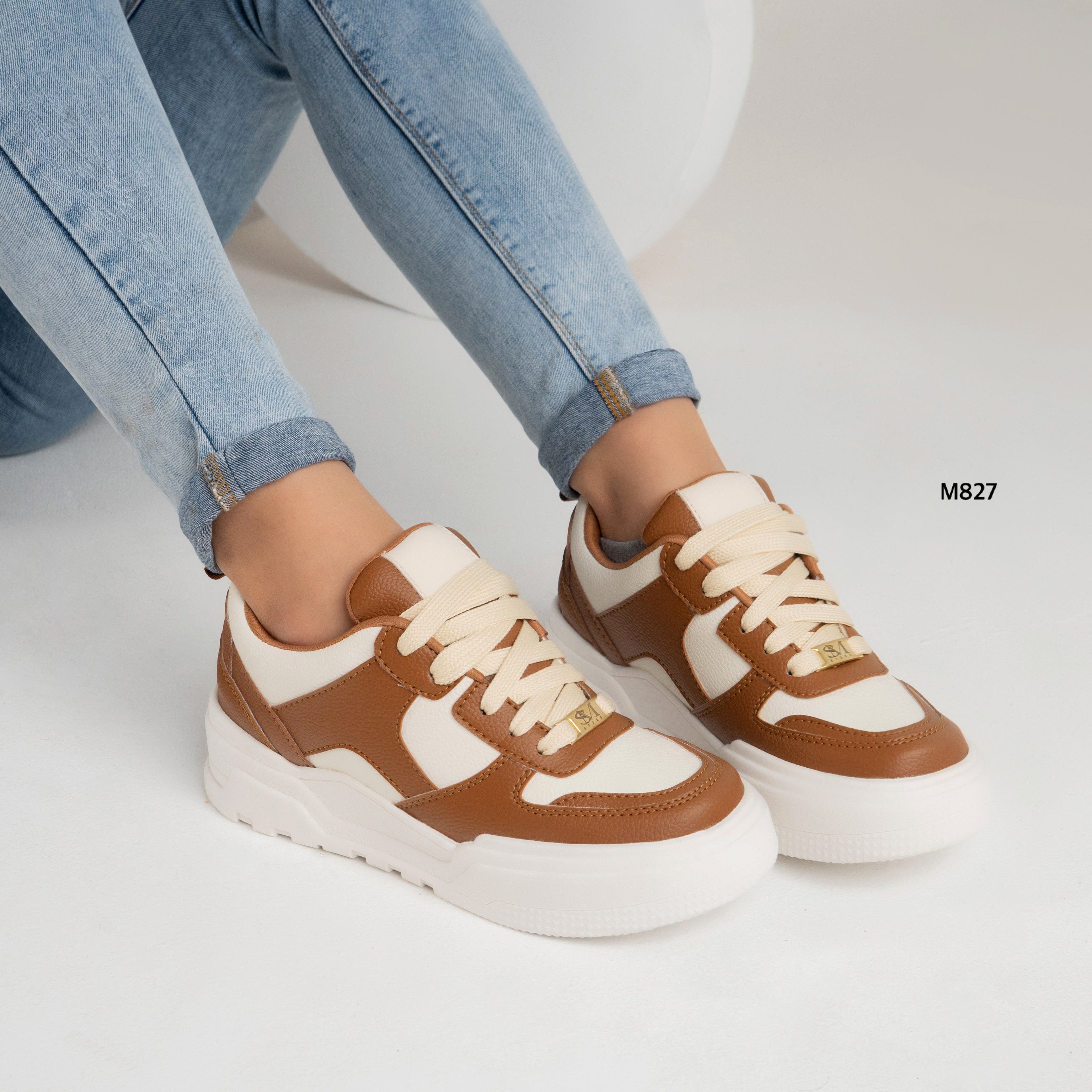 DEPORTIVO DE MODA M827